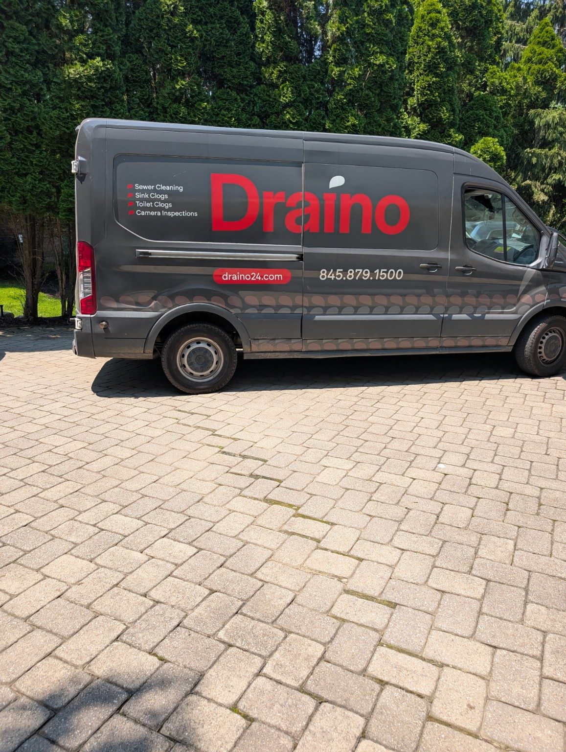 Draino Sewer service vehicle and equipment