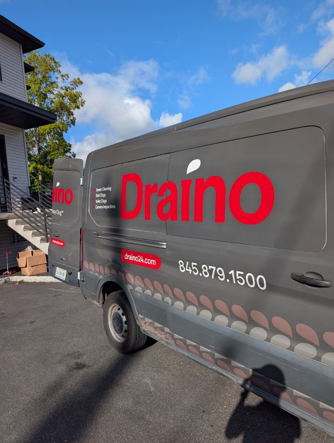 Draino Sewer service vehicle and equipment